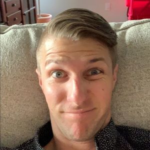 Meet your Posher, Cory